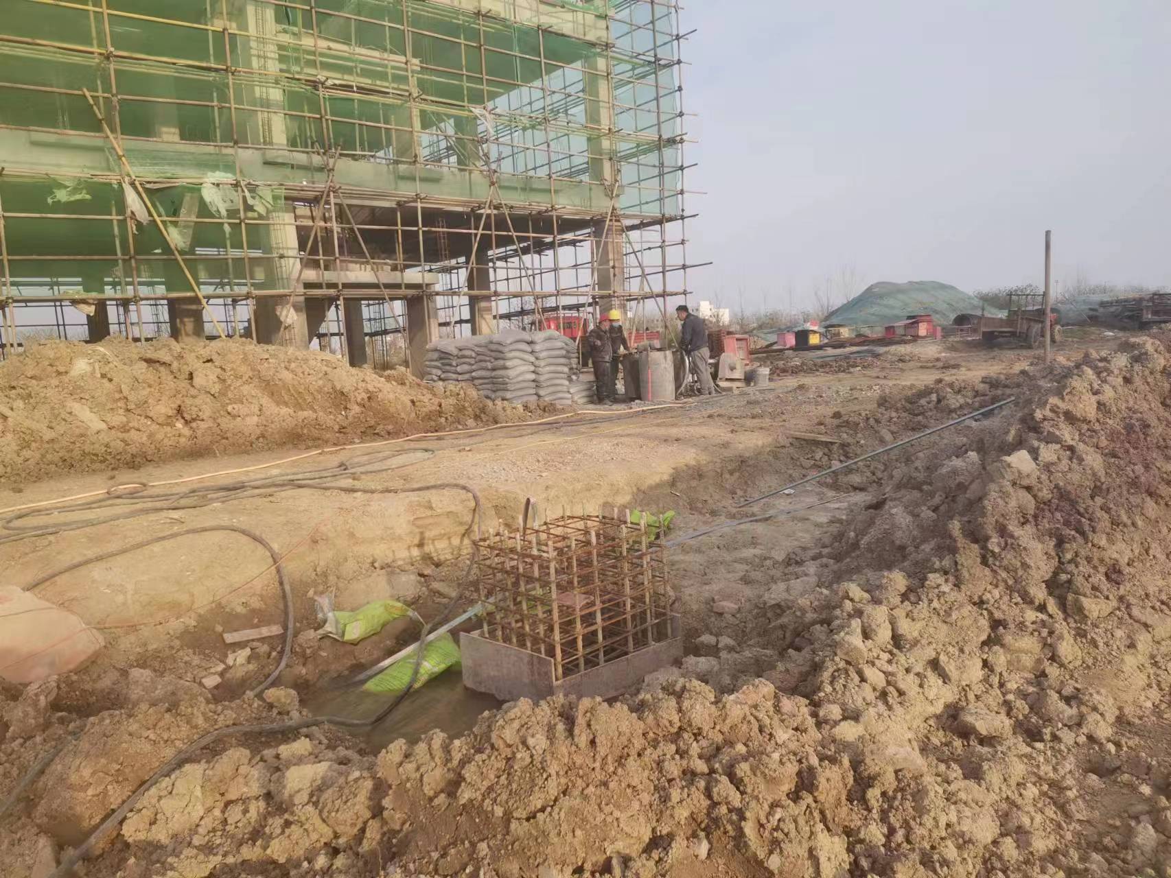 新都当桥梁出现裂缝的时候应该及时加固修补